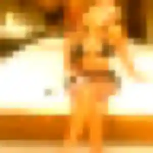 Charmante Olga, 39 ans à Coulanges-la-Vineuse - voir sa photo