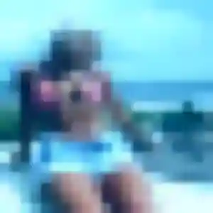 Photo privée de Deborah, 24 ans à Courrières - rencontre coquine