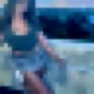 Delia, 30 ans, veut un plan cul à Courseulles-sur-Mer