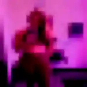 Vanessa, 24 ans, dispo pour plan cul à Créhen