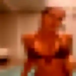 Myriam (26 ans) à Crochte cherche une rencontre maintenant