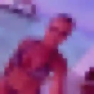 Zephyrine (27 ans) à Cruscades attend une rencontre ce soir