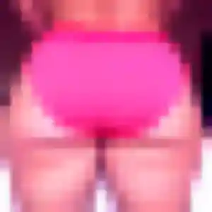 Sexy Salima, 29 ans à Cucuron - découvrir son profil