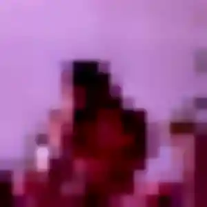 Anne-Charlotte, 32 ans, connectée à Curgies pour un plan cul