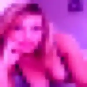 Gwenaelle, 24 ans, dispo pour plan cul à Dangy