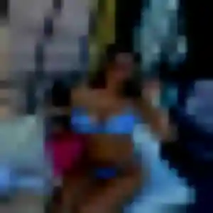 Naomi, femme de 28 ans propose plan cul à Danjoutin