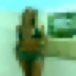 Anna, 26 ans, en ligne à Deûlémont pour un plan cul