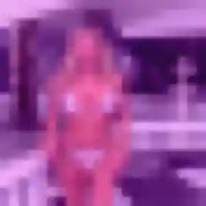 Découvre Irina, 26 ans à Dompierre-sur-Mer gratuitement