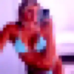 Photo exclusive de Verane, 41 ans à Dompierre-sur-Veyle - plan discret