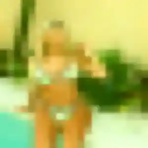 Karen, 24 ans, dispo pour plan cul à Dorans