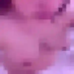 Lily, 22 ans, connectée à Douelle pour un plan cul
