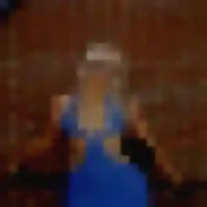 Charmante Bettina, 31 ans à Douvaine - voir sa photo