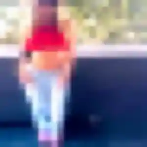 Rejoins Flore, 22 ans à Drachenbronn-Birlenbach en privé