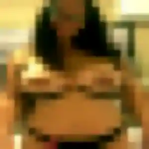 Jihane (23 ans) à Ebblinghem cherche un plan cul ce soir