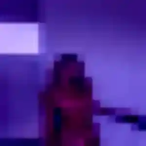 Oriane, femme de 25 ans cherche plan cul à Échiré