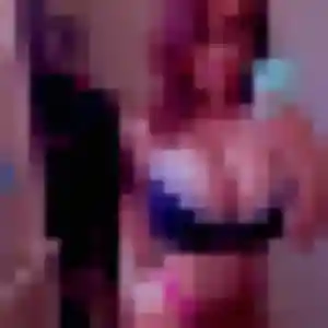Charlotte, 32 ans, connectée à Éclaron-Braucourt-Sainte-Livière pour une rencontre coquine