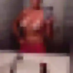 Photo de Cindy à Époisses (36 ans) - plan cul gratuit