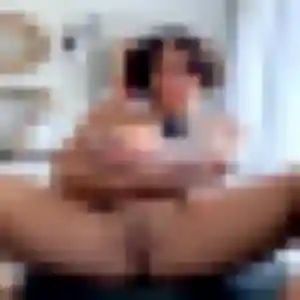 Photo perso de Wahiba, 29 ans à Esbarres - rencontre coquine