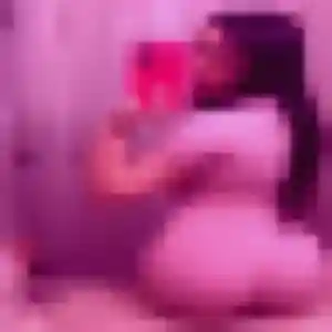 Contacte Xena, 27 ans à Estang en privé