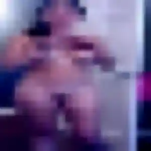 Sexy Hyacinthe, 25 ans à Estreux - voir sa photo