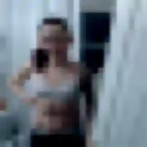 plan cul à Étauliers : photo de Flavia, 33 ans - inscription gratuite