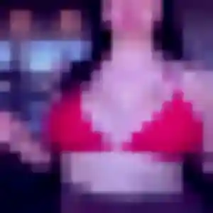 Profil de Anne à Étel (22 ans) - plan cul gratuit