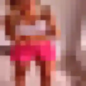 Maya, 39 ans, en ligne à Évette-Salbert pour une rencontre coquine