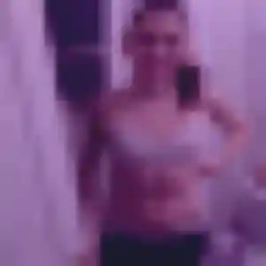 Corinne, 22 ans, connectée à Évran pour une rencontre coquine