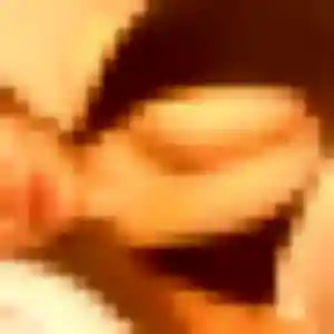 Benedicte, 28 ans, connectée à Ézy-sur-Eure pour un plan cul