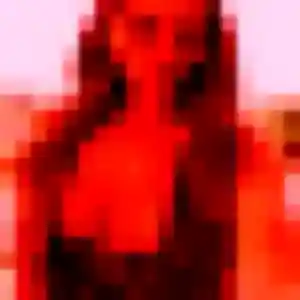 Solene de Faverney, 24 ans - plan cul discret