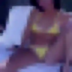 Photo de Emmanuelle à Faverois (35 ans) - plan cul sans inscription