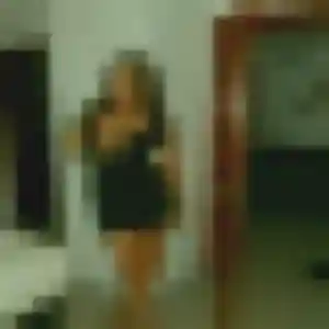 Photo de Yasmina à Fermanville (45 ans) - plan cul anonyme