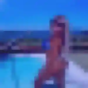 Stephanie, femme de 37 ans cherche plan cul à Férolles-Attilly