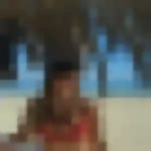 Leonore, femme de 38 ans cherche plan cul à Fessy