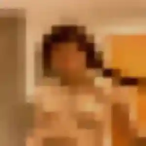 Lena, fille de 25 ans propose plan cul à Flangebouche