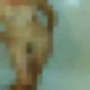 Emma, 33 ans, en ligne à Flaujac-Poujols pour une rencontre coquine