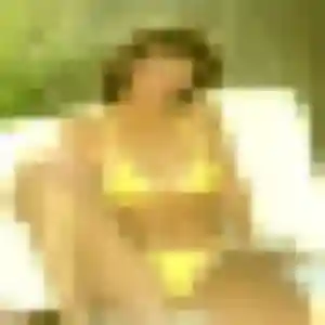 Rejoins Louisa, 31 ans à Flayosc en privé