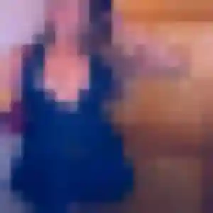 Elena, 35 ans, dispo pour plan cul à Fleury-la-Vallée