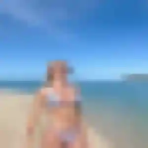 Rejoins Estee, 26 ans à Fons gratuitement