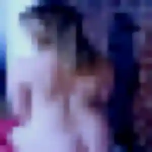 Photo de Yolande à Fontaine-les-Grès (22 ans) - plan cul discret