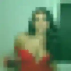 Photo de Anne-Laure à Fouilloy (28 ans) - plan cul gratuit
