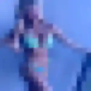 Photo privée de Catherine, 22 ans à Franqueville-Saint-Pierre - rencontre coquine