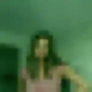 Elvire, 31 ans, cherche un plan cul à Frœningen