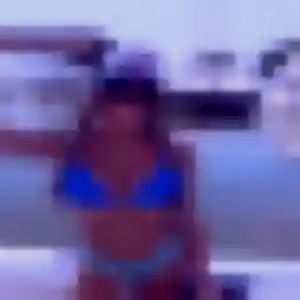 Photo sexy de Huguette, 23 ans à Furdenheim - plan discret
