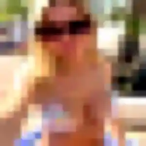 Découvre Nadia, 25 ans à Galfingue en privé