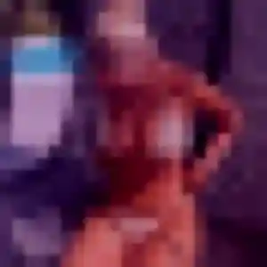 Photo privée de Isabelle, 29 ans à Gazeran - rencontre sans lendemain
