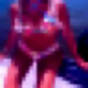 Phoebe (34 ans) à Gennes-Longuefuye cherche un plan cul ce soir