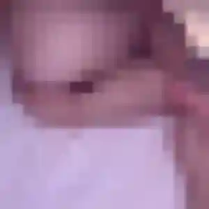 Photo de Jihane à Gilly-lès-Cîteaux (34 ans) - plan cul sans inscription