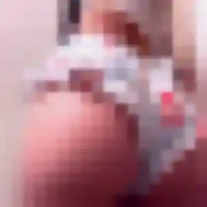 Sexy Constance, 26 ans à Givrand - la contacter
