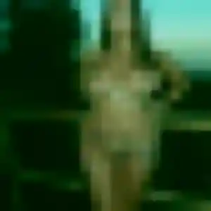 Svetlana de Glisy, 34 ans - plan cul discret